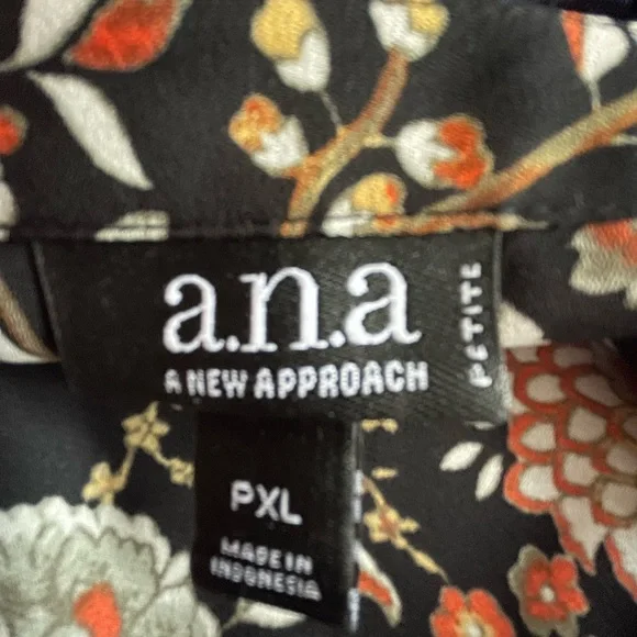 Pull over blouse - Picture 7 of 12